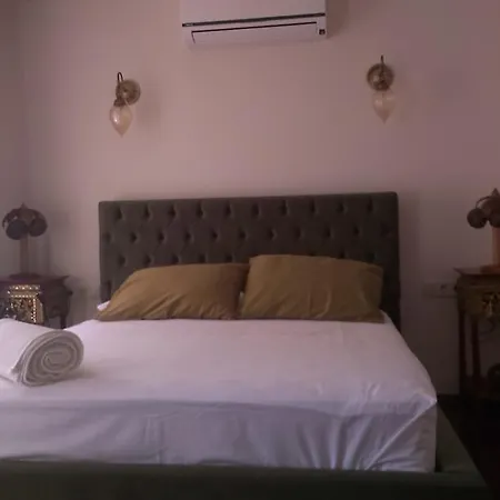 Lusin Ayvalı